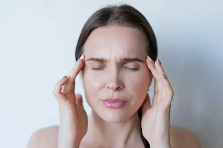 What is the hand trick for migraine? 4