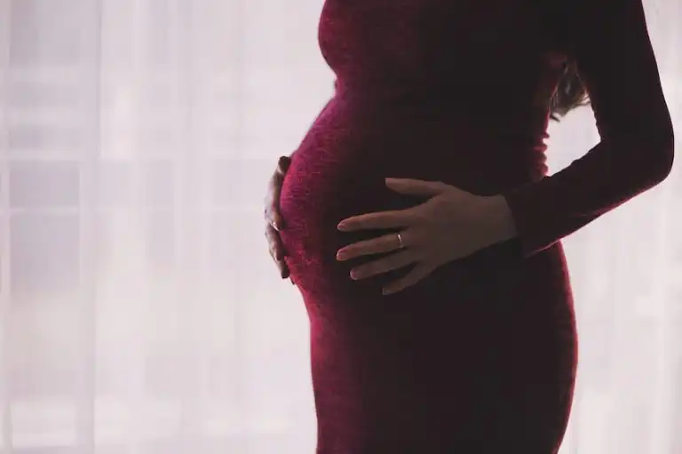 What is the Best Acupressure Point to Induce Labor? 1
